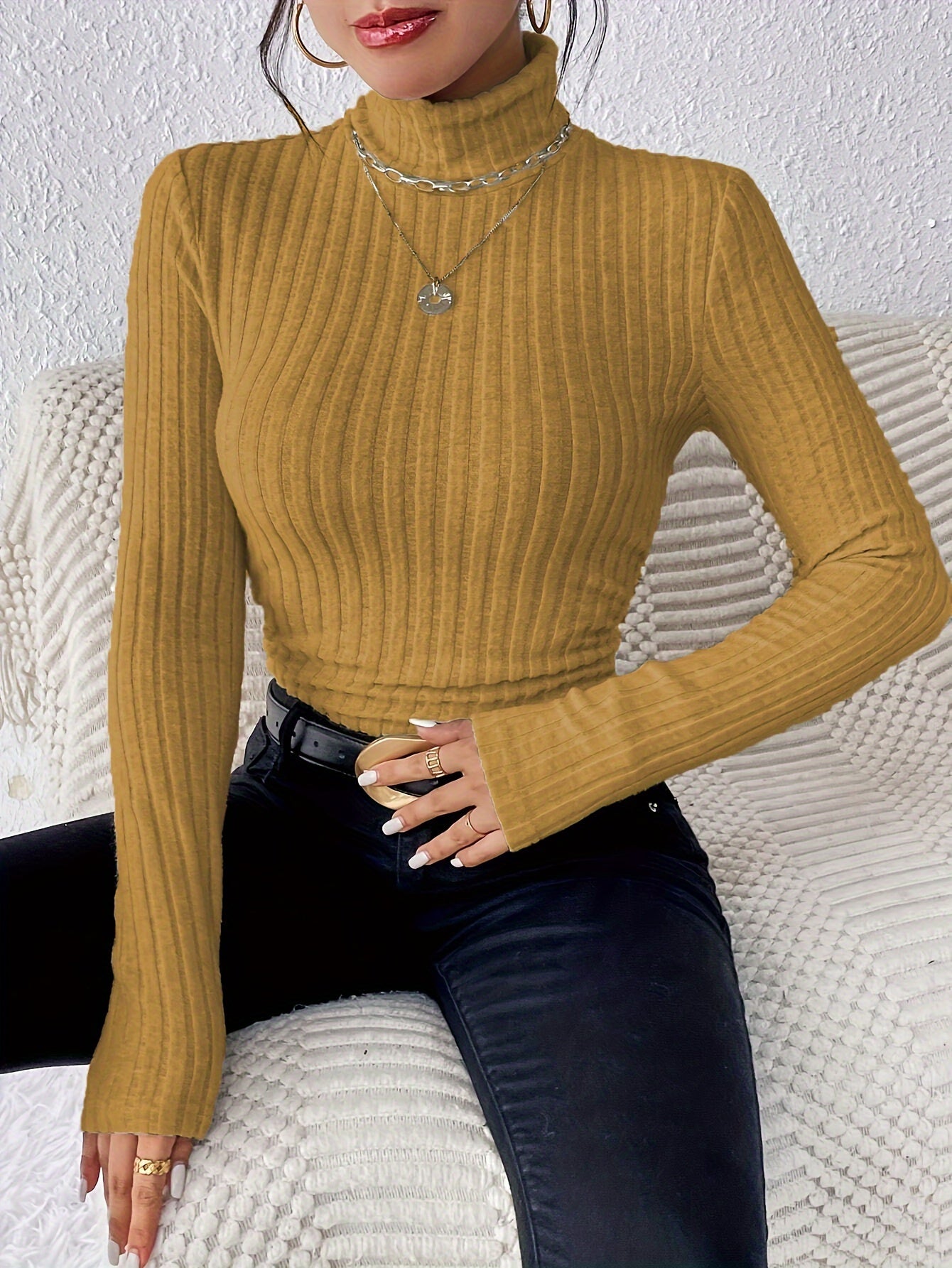 Turtle Neck Slim Sweater