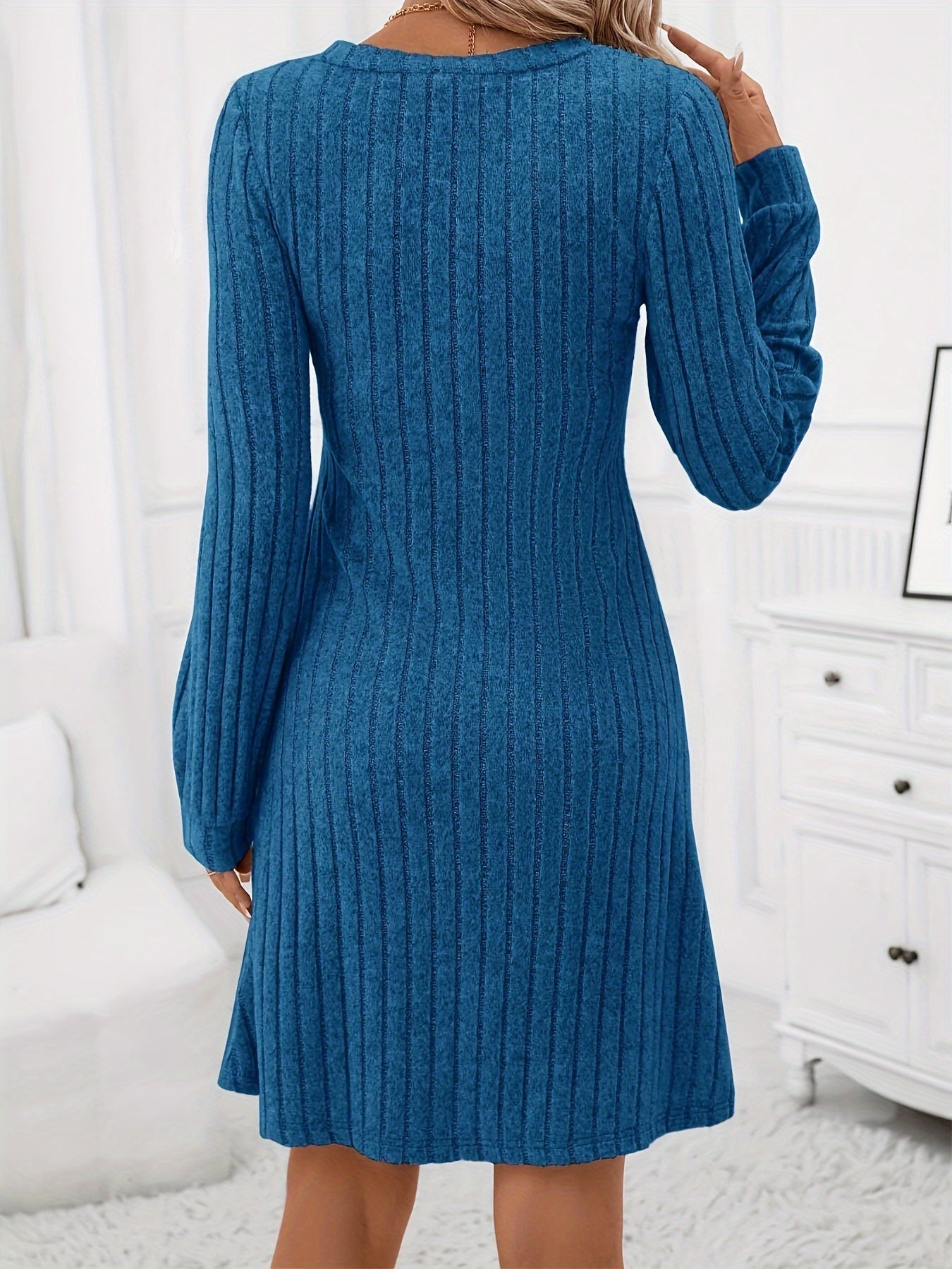 Ribbed Solid Color V-neck Dress