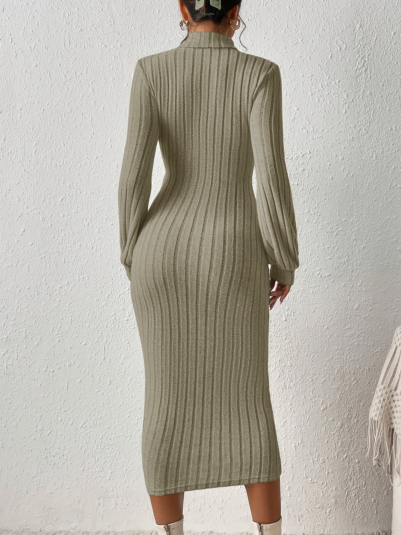 Ribbed Solid Bodycon Dress